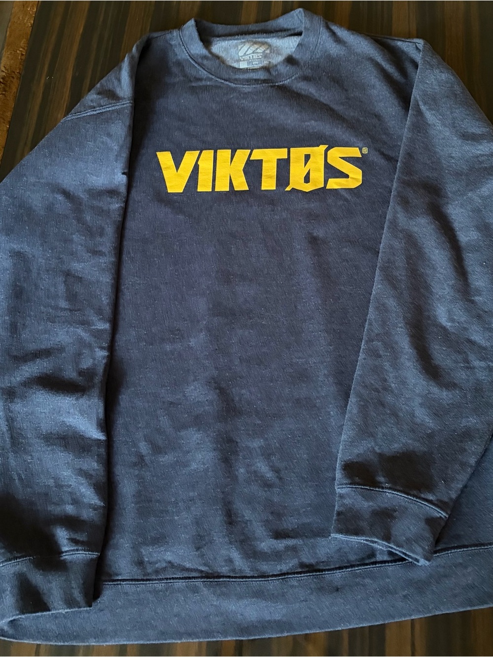 Viktøs Navy Blue Crewneck Sweatshirt with Yellow Logo
